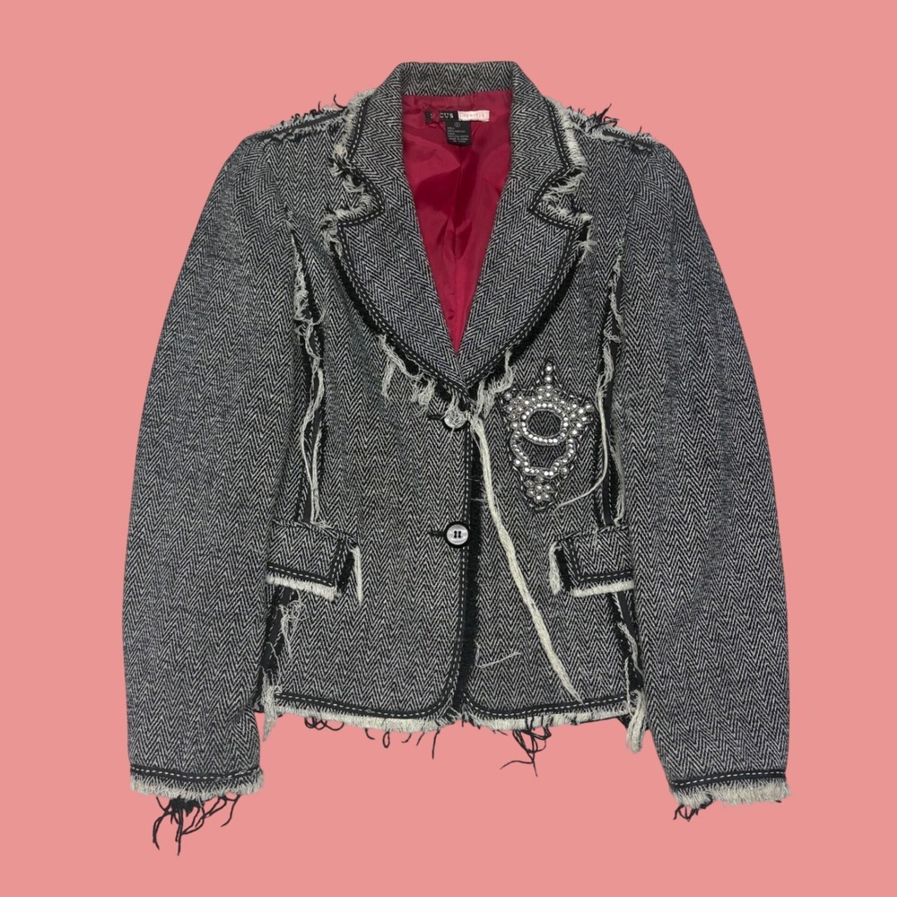 Locus Lifestyle Herringbone Distressed Blazer Rhinestone Pearl Brooch Small